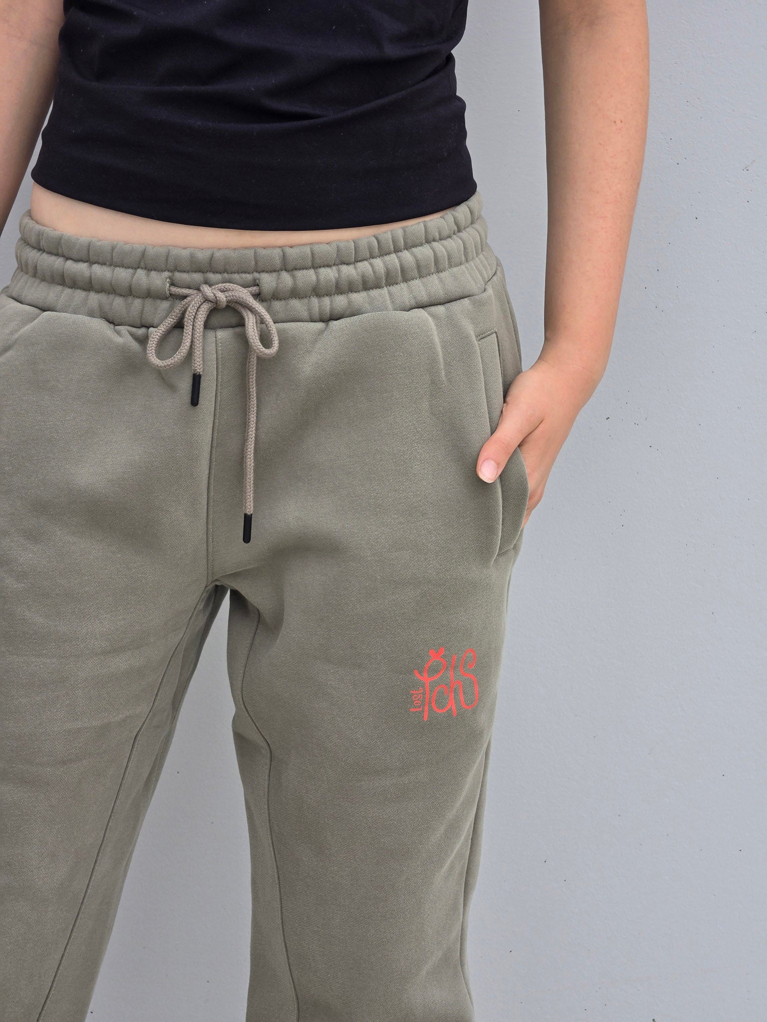 Classic Sweatpants in Olive