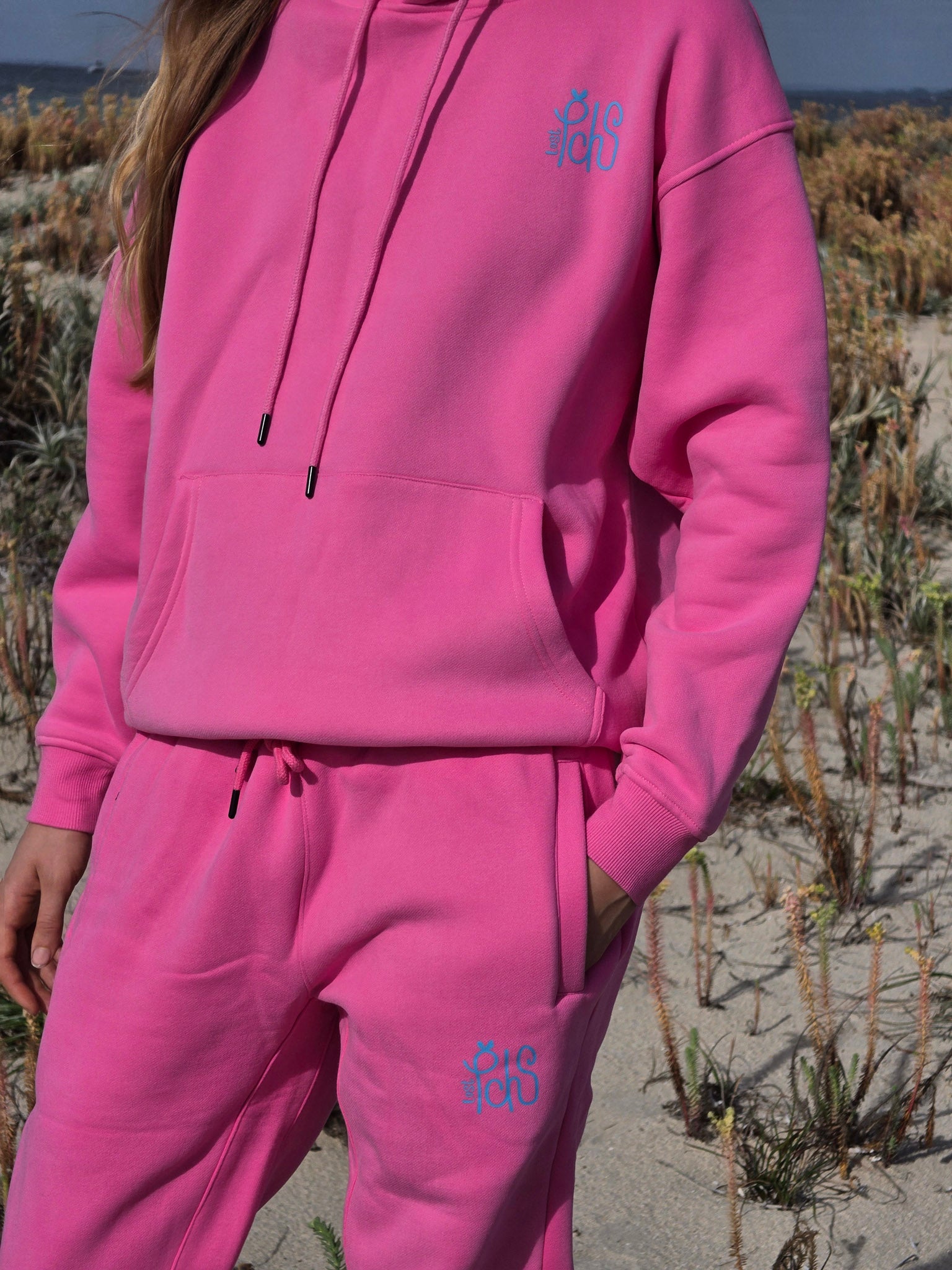 Classic Sweatpants in Raspberry