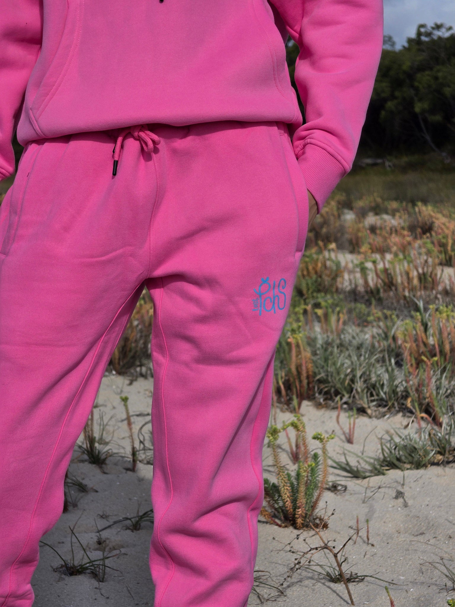 Classic Sweatpants in Raspberry